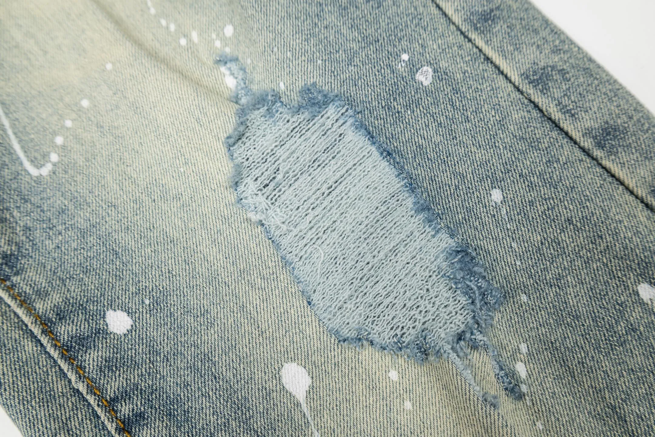 145 PURPLE BRAND 26 New Arrival Embroidered Hole Patch Sale Ink Wash Jeans True to restore the ultimate Vintage texture three-dimensional version Loose and comfortable, not picky about the body shape Makes you look taller and slimmer Factory Seiko Original factory quality control Same Style for men and women Can be paired with Versatile Recommended by Versatile Must-have jeans for all seasons Fashionistas have been disappointed From the quality selection of fabrics, the tailoring of details, and the matching of patterns are impeccable! The upper body is so handsome when worn...it can be easily worn by men, women and children! The craftsmanship is made of heavy-duty washed pure cotton denim fabric. After washing, it is soft and thick. It is very stylish when worn on the body. Color: Blue Style number: # Size: 28 30 32 34 36